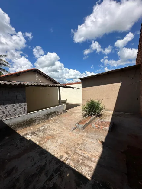 Comprar Casa / Padr&atilde;o em Bady Bassitt R$ 196.000,00 - Foto 5