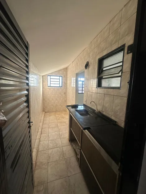 Comprar Casa / Padr&atilde;o em Bady Bassitt R$ 200.000,00 - Foto 4