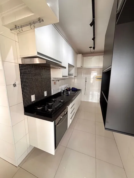 Alugar Apartamento / Padr&atilde;o em S&atilde;o Jos&eacute; do Rio Preto R$ 2.500,00 - Foto 3