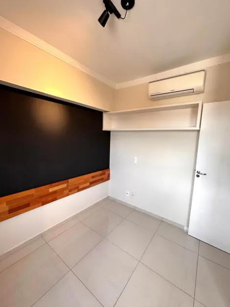 Alugar Apartamento / Padr&atilde;o em S&atilde;o Jos&eacute; do Rio Preto R$ 2.500,00 - Foto 4