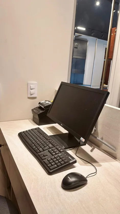 Comprar Comercial / Ponto Comercial em S&atilde;o Jos&eacute; do Rio Preto R$ 170.000,00 - Foto 2