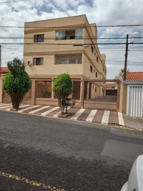 Alugar Apartamento / Padr&atilde;o em S&atilde;o Jos&eacute; do Rio Preto. apenas R$ 165.000,00