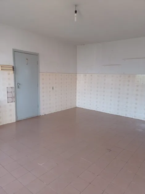 Comprar Comercial / Casa Comercial em Mendon&ccedil;a R$ 660.000,00 - Foto 9