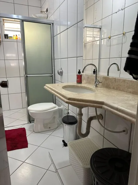 Alugar Apartamento / Padr&atilde;o em S&atilde;o Jos&eacute; do Rio Preto R$ 900,00 - Foto 11