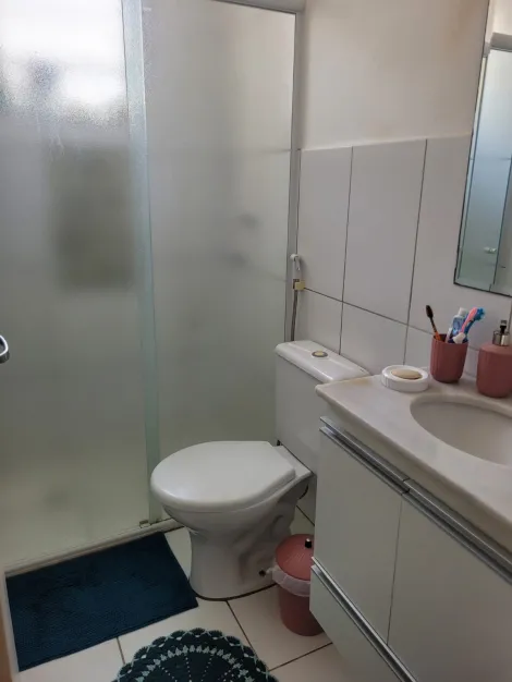 Comprar Apartamento / Padr&atilde;o em S&atilde;o Jos&eacute; do Rio Preto R$ 215.000,00 - Foto 4