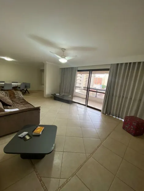 Apartamento / Padr&atilde;o em S&atilde;o Jos&eacute; do Rio Preto 