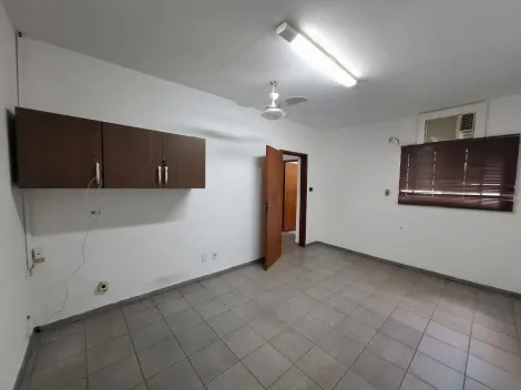 Alugar Comercial / Casa Comercial em S&atilde;o Jos&eacute; do Rio Preto R$ 3.500,00 - Foto 8