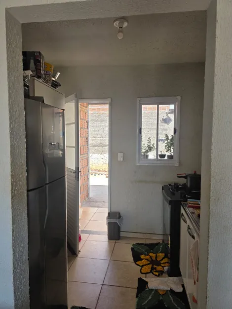 Comprar Casa / Padr&atilde;o em S&atilde;o Jos&eacute; do Rio Preto R$ 190.000,00 - Foto 2