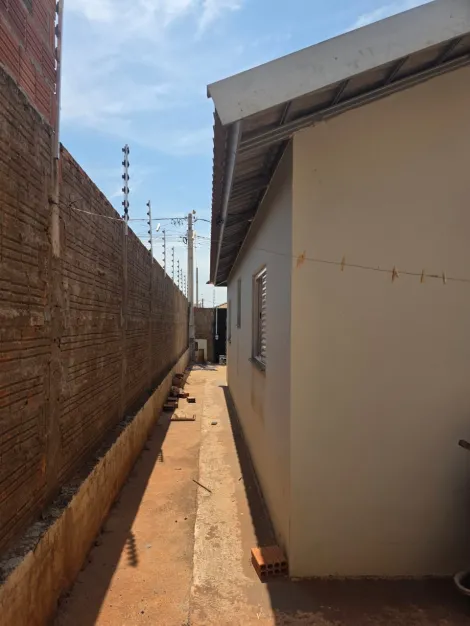 Comprar Casa / Padr&atilde;o em S&atilde;o Jos&eacute; do Rio Preto R$ 190.000,00 - Foto 9