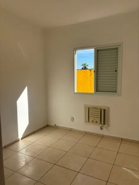Alugar Apartamento / Padr&atilde;o em S&atilde;o Jos&eacute; do Rio Preto R$ 900,00 - Foto 5