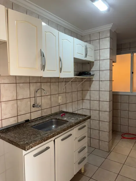 Alugar Apartamento / Padr&atilde;o em S&atilde;o Jos&eacute; do Rio Preto R$ 900,00 - Foto 8