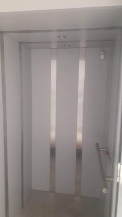 Alugar Comercial / Sal&atilde;o em S&atilde;o Jos&eacute; do Rio Preto R$ 2.400,00 - Foto 15