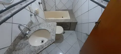 Alugar Apartamento / Padr&atilde;o em S&atilde;o Jos&eacute; do Rio Preto R$ 1.450,00 - Foto 2