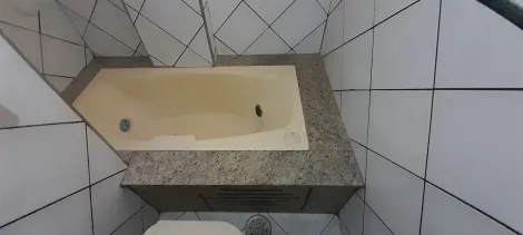 Alugar Apartamento / Padr&atilde;o em S&atilde;o Jos&eacute; do Rio Preto R$ 1.450,00 - Foto 3