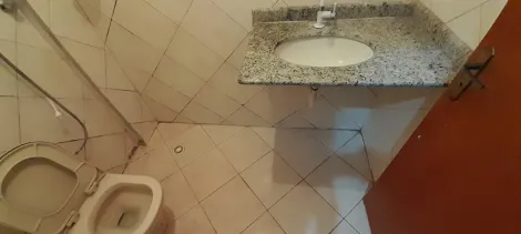Alugar Apartamento / Padr&atilde;o em S&atilde;o Jos&eacute; do Rio Preto R$ 1.450,00 - Foto 8