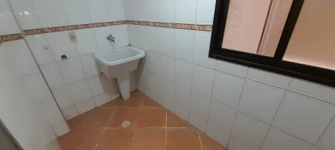 Alugar Apartamento / Padr&atilde;o em S&atilde;o Jos&eacute; do Rio Preto R$ 1.450,00 - Foto 10