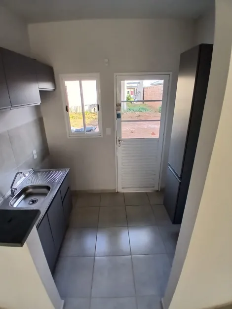 Comprar Casa / Padr&atilde;o em S&atilde;o Jos&eacute; do Rio Preto R$ 195.000,00 - Foto 5