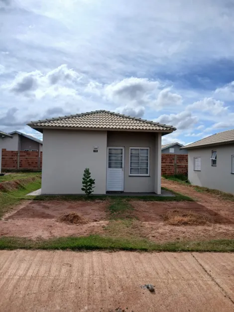 Alugar Casa / Padr&atilde;o em S&atilde;o Jos&eacute; do Rio Preto. apenas R$ 195.000,00