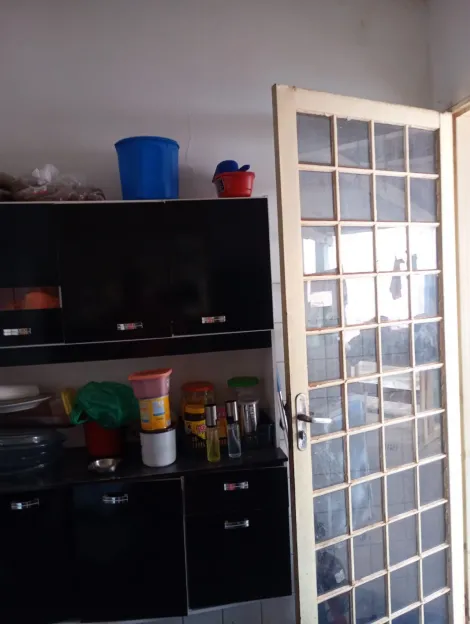 Comprar Casa / Padr&atilde;o em S&atilde;o Jos&eacute; do Rio Preto R$ 220.000,00 - Foto 2