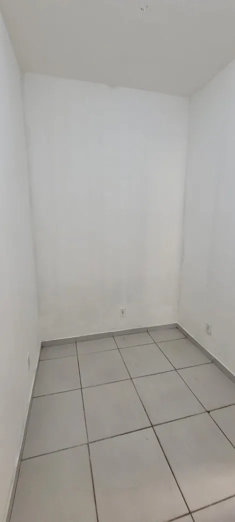 Alugar Comercial / Sal&atilde;o em S&atilde;o Jos&eacute; do Rio Preto R$ 2.000,00 - Foto 18