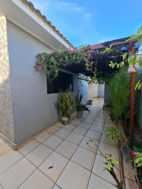Comprar Casa / Padr&atilde;o em S&atilde;o Jos&eacute; do Rio Preto R$ 440.000,00 - Foto 2
