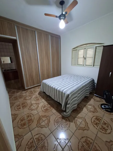 Comprar Casa / Padr&atilde;o em S&atilde;o Jos&eacute; do Rio Preto R$ 440.000,00 - Foto 14