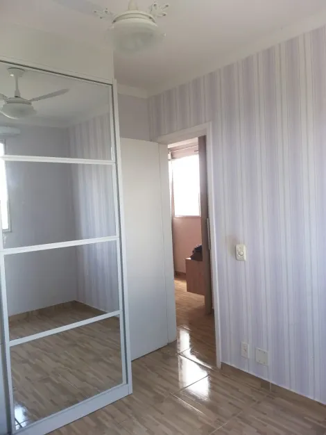 Alugar Apartamento / Padr&atilde;o em S&atilde;o Jos&eacute; do Rio Preto R$ 1.200,00 - Foto 7