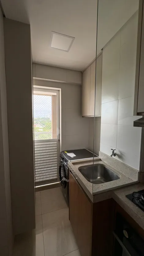 Alugar Apartamento / Padr&atilde;o em S&atilde;o Jos&eacute; do Rio Preto R$ 3.900,00 - Foto 4