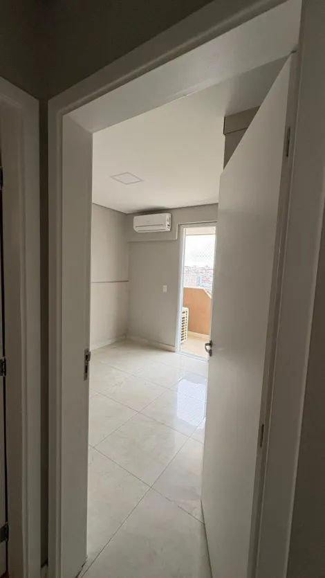 Alugar Apartamento / Padr&atilde;o em S&atilde;o Jos&eacute; do Rio Preto R$ 3.900,00 - Foto 19