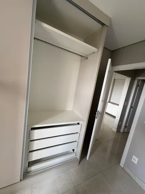 Alugar Apartamento / Padr&atilde;o em S&atilde;o Jos&eacute; do Rio Preto R$ 3.900,00 - Foto 24
