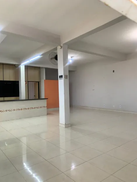 Alugar Comercial / Pr&eacute;dio Inteiro em S&atilde;o Jos&eacute; do Rio Preto R$ 8.500,00 - Foto 2