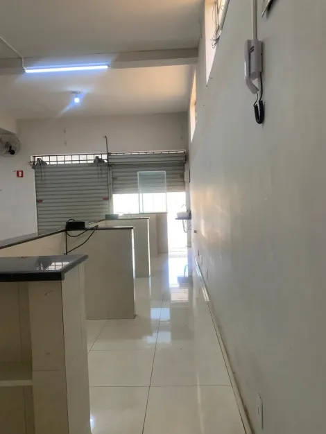Alugar Comercial / Pr&eacute;dio Inteiro em S&atilde;o Jos&eacute; do Rio Preto R$ 8.500,00 - Foto 5