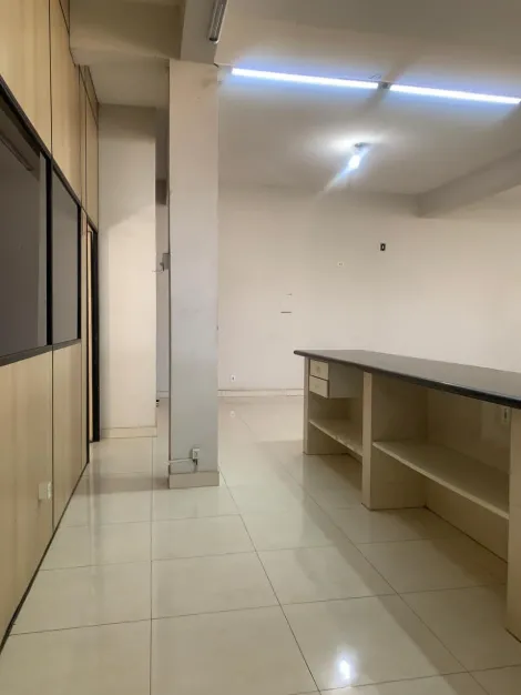 Alugar Comercial / Pr&eacute;dio Inteiro em S&atilde;o Jos&eacute; do Rio Preto R$ 8.500,00 - Foto 7