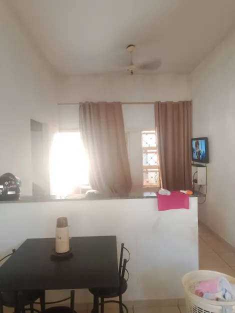 Casa / Padr&atilde;o em Mirassol 