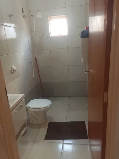 Alugar Casa / Padr&atilde;o em Mirassol R$ 800,00 - Foto 4