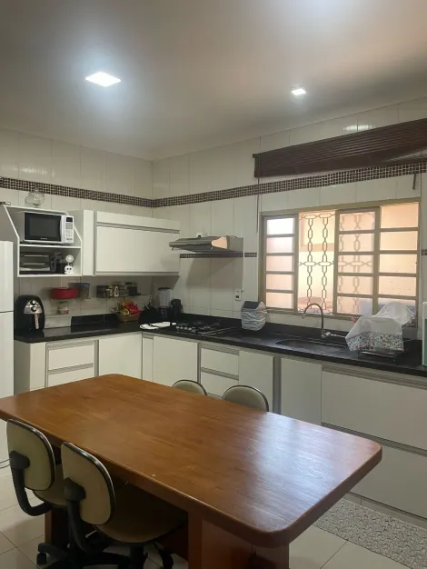 Comprar Casa / Padr&atilde;o em S&atilde;o Jos&eacute; do Rio Preto R$ 395.000,00 - Foto 9