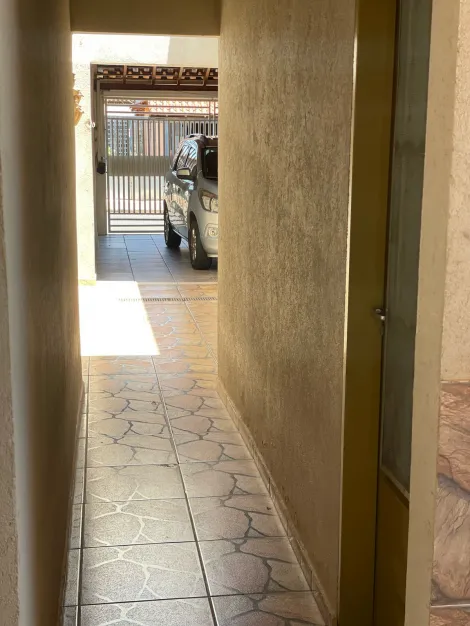 Comprar Casa / Padr&atilde;o em S&atilde;o Jos&eacute; do Rio Preto R$ 395.000,00 - Foto 2