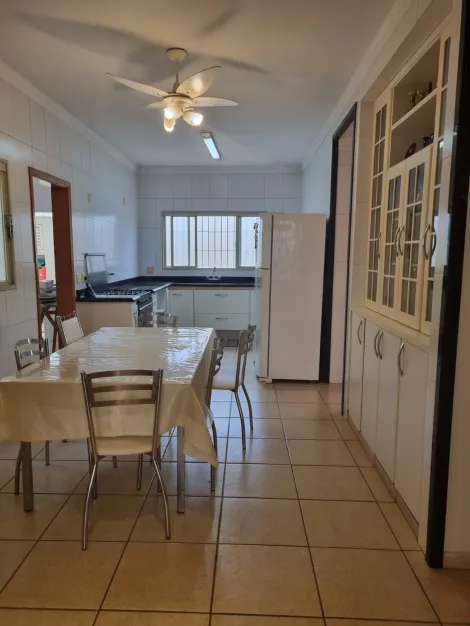 Comprar Casa / Padr&atilde;o em S&atilde;o Jos&eacute; do Rio Preto R$ 1.050.000,00 - Foto 3