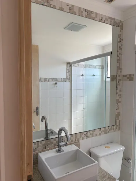 Alugar Apartamento / Padr&atilde;o em S&atilde;o Jos&eacute; do Rio Preto R$ 1.650,00 - Foto 8