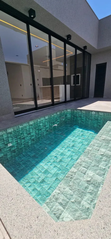 Alugar Casa / Condom&iacute;nio em S&atilde;o Jos&eacute; do Rio Preto. apenas R$ 1.300.000,00
