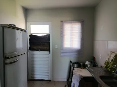 Alugar Casa / Condom&iacute;nio em S&atilde;o Jos&eacute; do Rio Preto R$ 700,00 - Foto 4