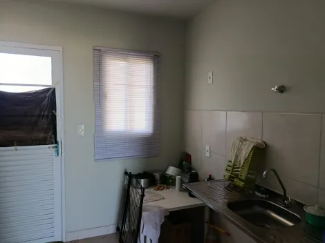 Alugar Casa / Condom&iacute;nio em S&atilde;o Jos&eacute; do Rio Preto R$ 700,00 - Foto 5