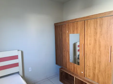 Alugar Casa / Condom&iacute;nio em S&atilde;o Jos&eacute; do Rio Preto R$ 700,00 - Foto 8