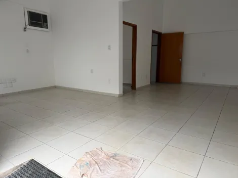 Alugar Comercial / Sal&atilde;o em S&atilde;o Jos&eacute; do Rio Preto R$ 1.690,00 - Foto 2