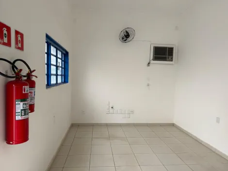 Alugar Comercial / Sal&atilde;o em S&atilde;o Jos&eacute; do Rio Preto R$ 1.690,00 - Foto 3