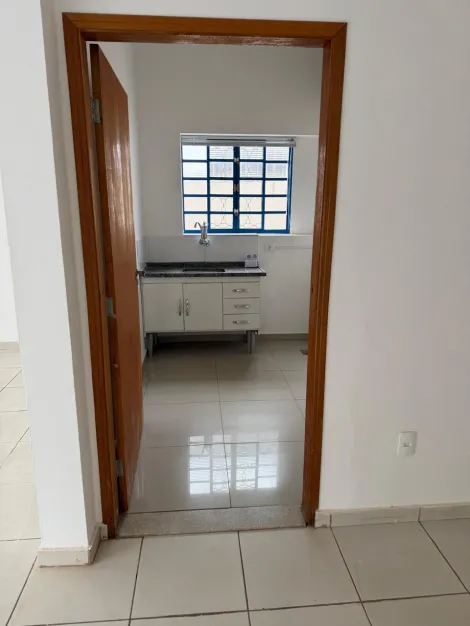 Alugar Comercial / Sal&atilde;o em S&atilde;o Jos&eacute; do Rio Preto R$ 1.690,00 - Foto 4