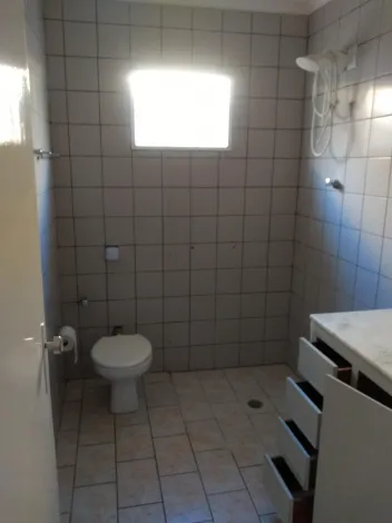 Comprar Casa / Padr&atilde;o em Catanduva R$ 380.000,00 - Foto 6