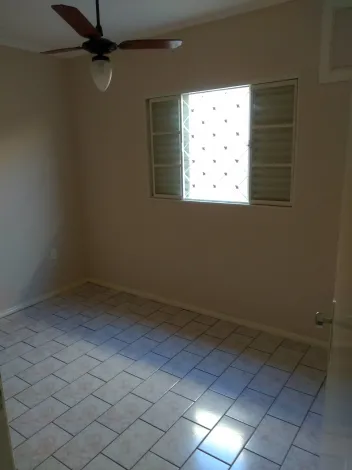 Comprar Casa / Padr&atilde;o em Catanduva R$ 380.000,00 - Foto 18