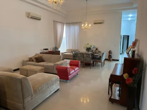 Alugar Casa / Condom&iacute;nio em S&atilde;o Jos&eacute; do Rio Preto. apenas R$ 2.500.000,00