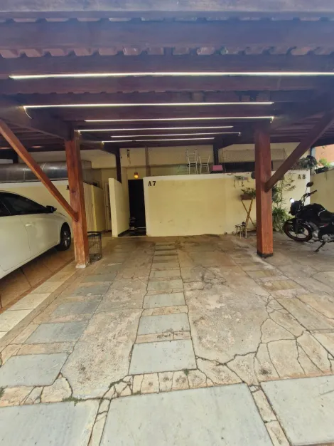 Alugar Casa / Condom&iacute;nio em S&atilde;o Jos&eacute; do Rio Preto. apenas R$ 330.000,00